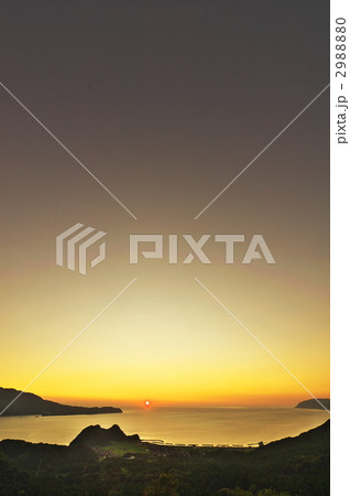 日本海に沈む夕日@杉津 3 日本海に沈む夕日@杉津 3 2988880