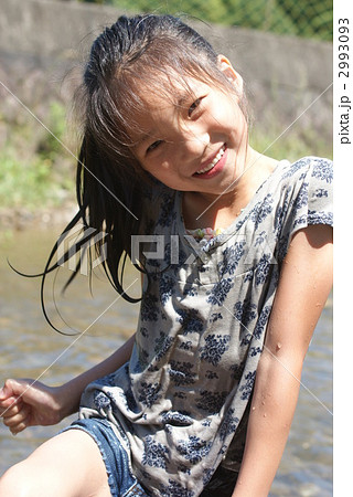 川遊びの写真素材