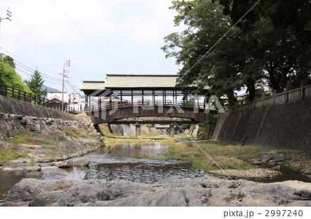 金刀比羅宮御神事場（南神苑）西端、金倉川にかかる「鞘橋」 2997240