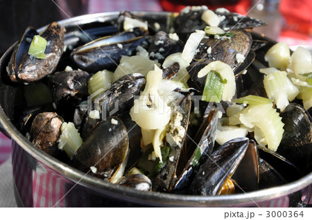 ムール貝のワイン蒸し ムール貝のワイン蒸し 3000364