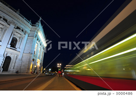 ウィーンのトラム 3000486