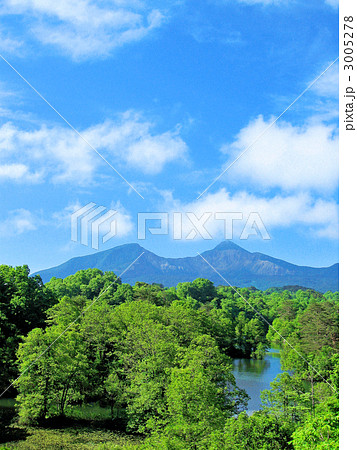 中瀬沼と磐梯山 3005278