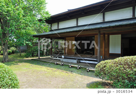 鶴岡散歩・無量光苑 釈迦堂 (風間家旧別邸) 鶴岡散歩・無量光苑 釈迦堂 (風間家旧別邸) 3016534