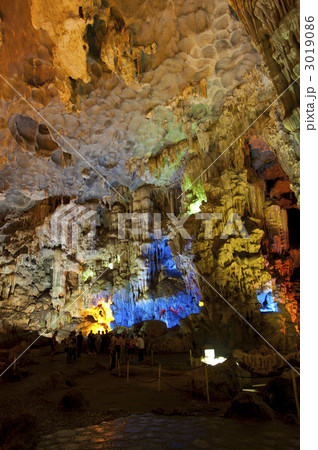 ハロン湾／ティエンクン洞 3019086