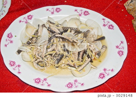 コブラ肉炒め料理（ホーチミン／ベトナム） 3029148