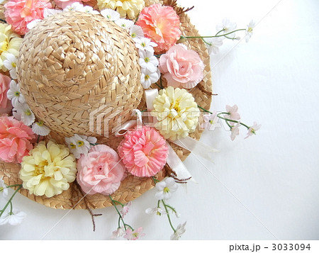 麦わら帽子 装飾 飾りの写真素材