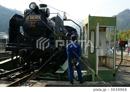 秩父鉄道（ＳＬ/パレオエクスプレス） 3039968