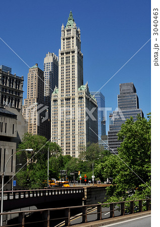 クラシックな超高層ビル 3040463