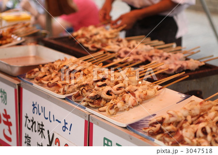 夜店のイカゲソ焼き 3047518