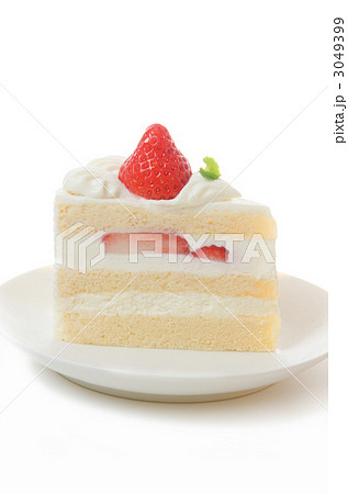イチゴのショートケーキ（白バック）の写真素材 [3049399] - PIXTA