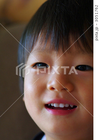 子供の表情 3051762