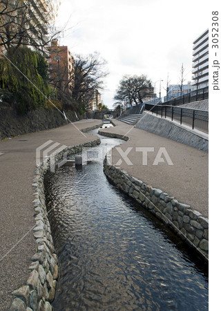 一条戻橋 堀川遊歩道の写真素材