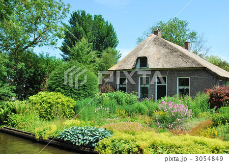 オランダ ヒートホルン 水辺の景色の写真素材 オランダ ヒートホルン 水辺の景色の写真素材