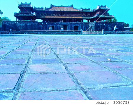 フエの王宮「太和殿」(フエ/ベトナム) フエの王宮「太和殿」(フエ/ベトナム) 3056733