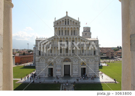 ピサのドゥオモ 3063800