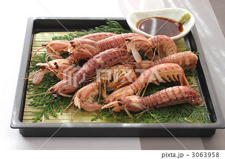 ゆで上がったシャコ 3063958