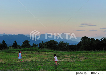 清里牧場の夕暮れ富士6 清里牧場の夕暮れ富士6 3064795