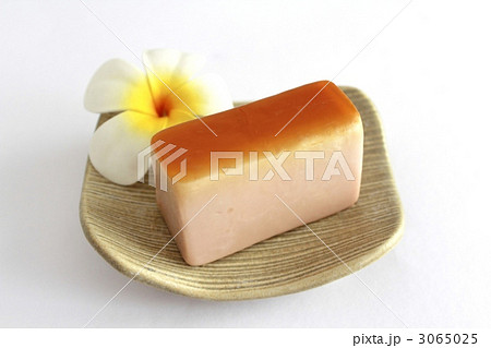 食べ物に見えるかもしれない石鹸 3065025