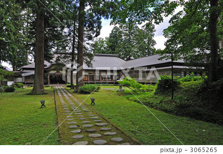 羽黒山散歩・羽黒山齋館(羽黒山参籠所) 羽黒山散歩・羽黒山齋館(羽黒山参籠所) 3065265