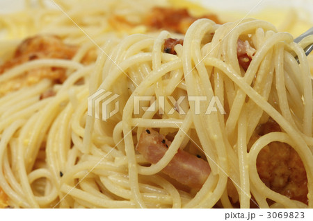 カルボナーラ カルボナーラ 3069823