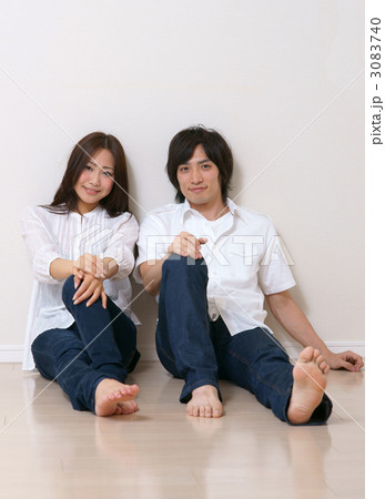 新婚イメージ（モデル：朝花じゅり・橋本顕） 3083740