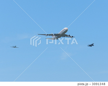 政府専用機とＦ-15とＵ－１２５Ａ 3091348