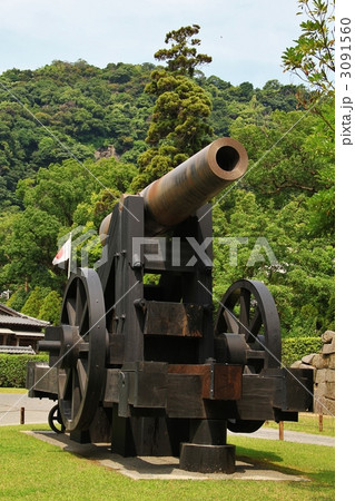 鹿児島・仙巌園の鉄製150ポンド砲 3091560