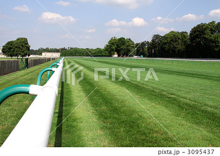 シャンティイ競馬場 3095437