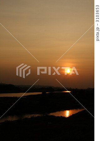 多摩川 夕暮れ 多摩川 夕暮れ 3103653