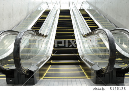 エスカレーター 3126128