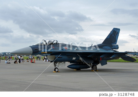 横田フレンドシップフェスティバルの展示機F-2A 3128748