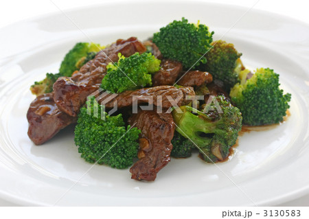 牛肉とブロッコリーのオイスターソース炒め 牛肉とブロッコリーのオイスターソース炒め 3130583