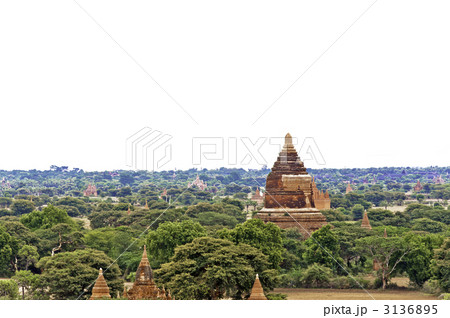 ミャンマーの寺院 3136895