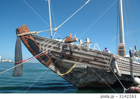 富山港に入港した北前船「みちのく丸」 3142263