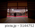 縁側で一休み 3144752
