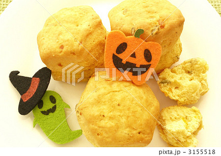 パンプキンスコーンとハロウィンお化けたち 3155518