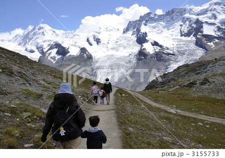 おばあちゃんとアルプスハイキング 3155733