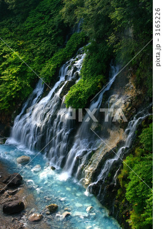 美瑛「白髭の滝」 3165226