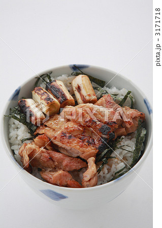 焼き鳥丼 焼き鳥丼 3171718