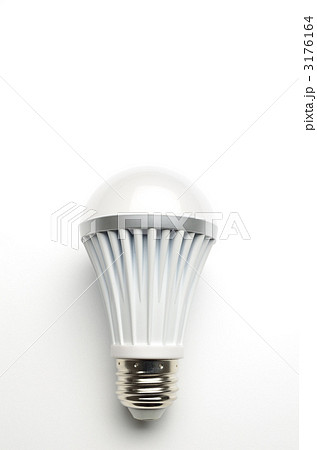 ＬＥＤ電球　白バック 3176164