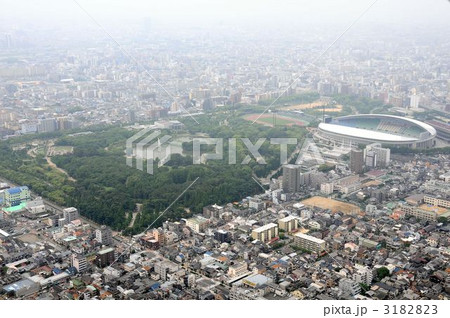 長居公園を空撮 3182823