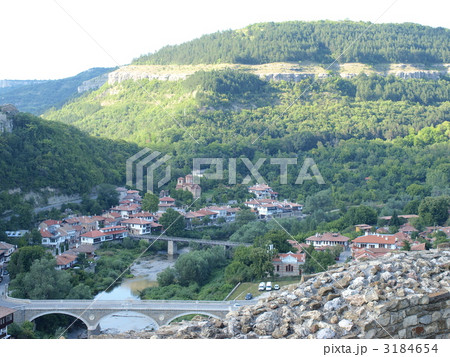 「ツァレヴェツ丘からの眺め」（ブルガリア、ヴェリコ・タルノヴォ） 3184654