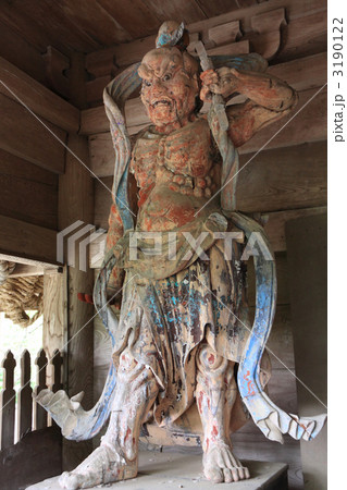 四国別格霊場第15番、金毘羅奥の院箸蔵寺仁王門の「仁王像」阿形 3190122