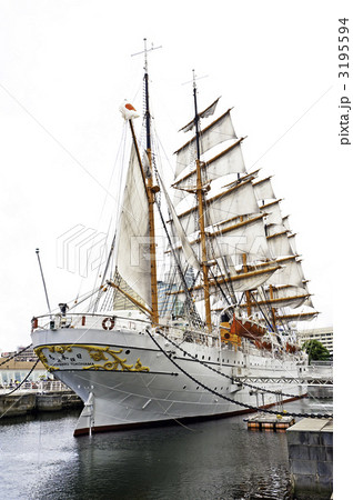 日本丸　帆船　横浜 3195594