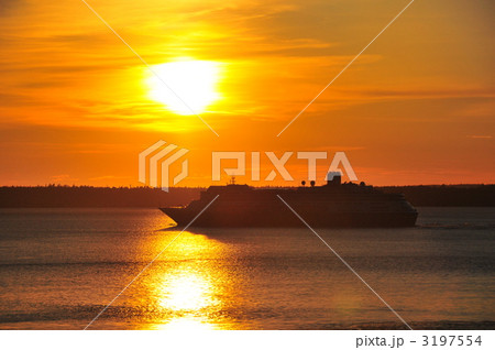 アンカレッジ・クック湾の夕景 3197554