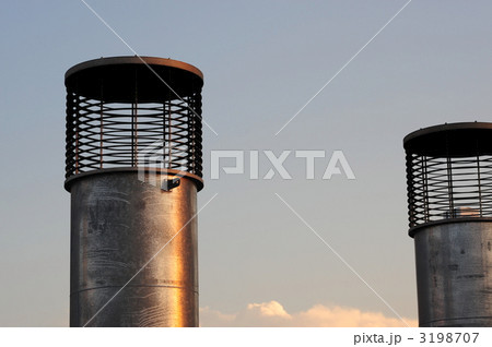 ビルの屋上設備-3 3198707