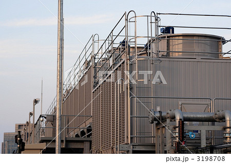 ビルの屋上設備-2 3198708