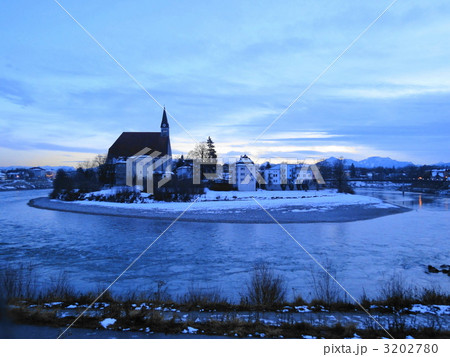 オーストリアから見たドイツ 3202780