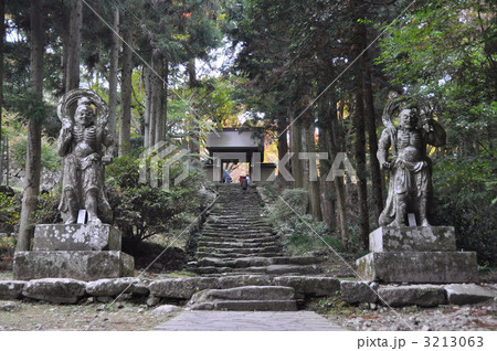 両子寺 仁王像 両子寺 仁王像 3213063