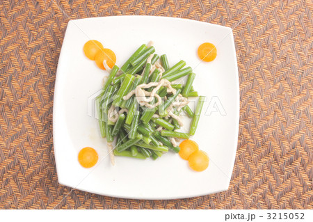 ニンニク芽の炒め 3215052
